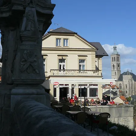 酒店 U Varhanare 库特纳霍拉