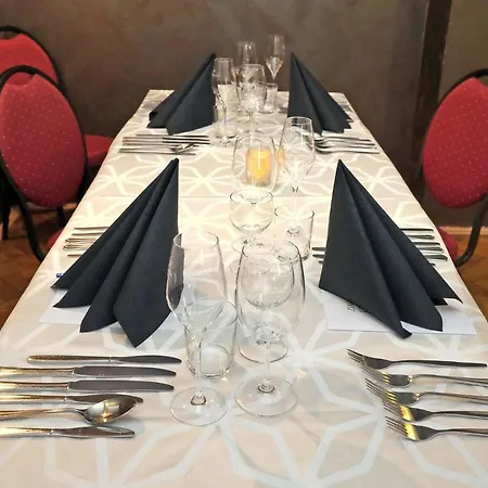U Varhanare 3* Кутна-Гора